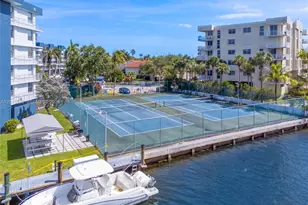 16565 NE 26th Ave, North Miami Beach, FL 33160 - Photo 39