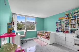 16565 NE 26th Ave, North Miami Beach, FL 33160 - Photo 19