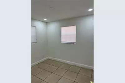 4141 SW 32nd Dr, West Park, FL 33023 - Photo 11