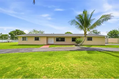 25851 SW 152nd Ct, Homestead, FL 33032 - Photo 3