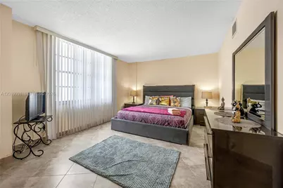 3725 S Ocean Dr #1015, Hollywood, FL 33019 - Photo 15