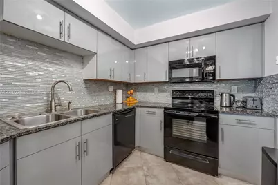 3725 S Ocean Dr #1015, Hollywood, FL 33019 - Photo 11