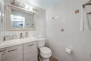 3725 S Ocean Dr, Hollywood, FL 33019 - Photo 17