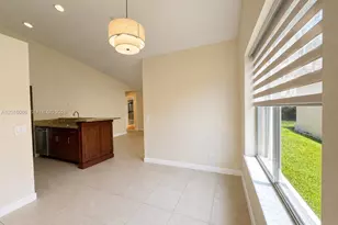 854 San Remo Dr, Weston, FL 33326 - Photo 7
