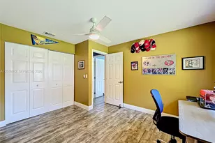 2176 Nova Village Dr, Davie, FL 33317 - Photo 23