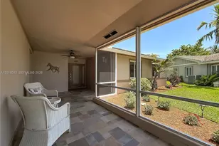 2176 Nova Village Dr, Davie, FL 33317 - Photo 3