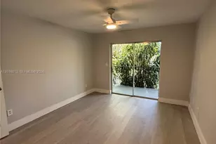 8500 SW 109th Ave, Miami, FL 33173 - Photo 7