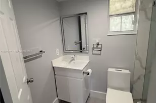 8500 SW 109th Ave, Miami, FL 33173 - Photo 11