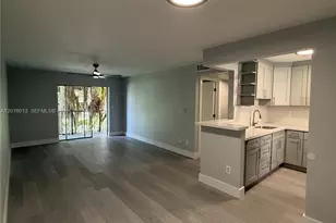 8500 SW 109th Ave, Miami, FL 33173 - Photo 3