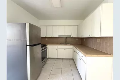 1740 SW 47th Ave, Fort Lauderdale, FL 33317 - Photo 3