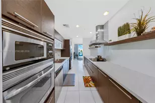 7928 East Dr, North Bay Village, FL 33141 - Photo 7