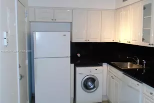 6770 Indian Creek Dr, Miami Beach, FL 33141 - Photo 23