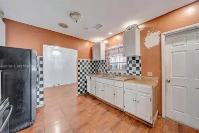 2890 NW 160th St, Miami Gardens, FL 33054 - Photo 11