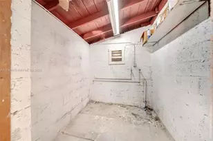2890 NW 160th St, Miami Gardens, FL 33054 - Photo 37