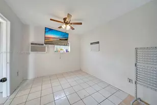 2890 NW 160th St, Miami Gardens, FL 33054 - Photo 41