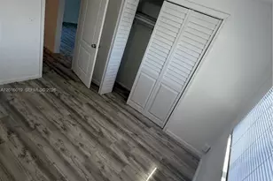 151 NW 17th Pl, Miami, FL 33125 - Photo 9