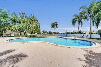 11730 NW 12th St, Pembroke Pines, FL 33026 - Photo 41