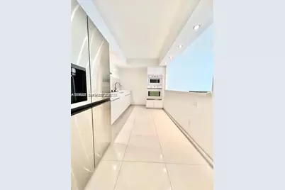 19370 Collins Ave #121, Sunny Isles Beach, FL 33160 - Photo 5