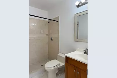 11143 E Model Cir E, Boca Raton, FL 33428 - Photo 9