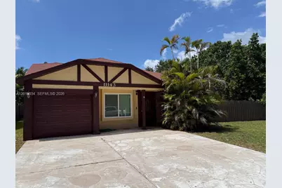 11143 E Model Cir E, Boca Raton, FL 33428 - Photo 1