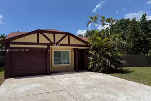 11143 E Model Cir E, Boca Raton, FL 33428 - Photo 1