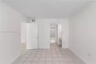 345 Ocean Dr, Miami Beach, FL 33139 - Photo 11