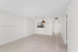 345 Ocean Dr, Miami Beach, FL 33139 - Photo 7