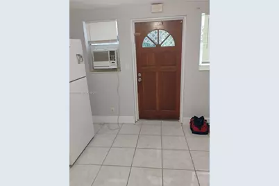 242 SE Park St #1-3, Dania Beach, FL 33004 - Photo 9