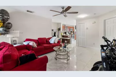 5605 NW 109th Ave #71, Doral, FL 33178 - Photo 3