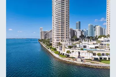 808 Brickell Key Dr #3304, Miami, FL 33131 - Photo 5