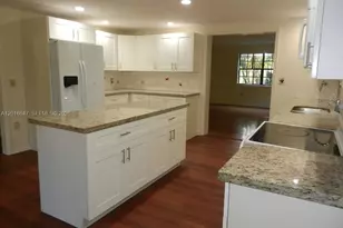 18950 SW 240th St, Homestead, FL 33031 - Photo 9
