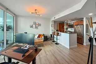 300 S Biscayne Blvd, Miami, FL 33131 - Photo 7