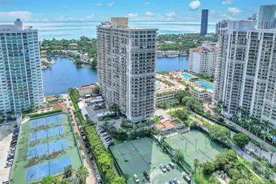 20191 E Country Club Dr #601, Aventura, FL 33180 - Photo 31