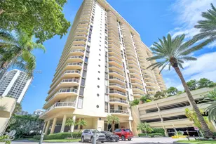 20191 E Country Club Dr, Aventura, FL 33180 - Photo 25