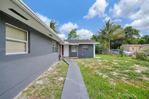 2352 NW 102nd St, Miami, FL 33147 - Photo 5