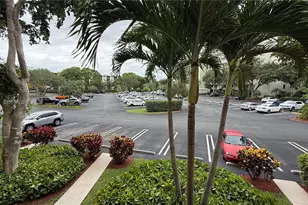 2236 N Cypress Bend Dr, Pompano Beach, FL 33069 - Photo 29