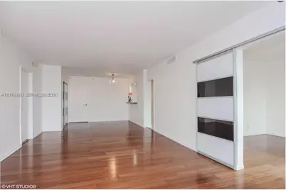 5700 Collins Ave #3H, Miami Beach, FL 33140 - Photo 13