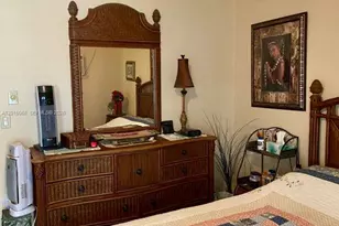 15610 NE 6th Ave, Miami, FL 33162 - Photo 9