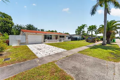 2620 NW 89th Ave, Sunrise, FL 33322 - Photo 3