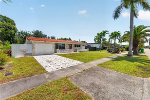 2620 NW 89th Ave, Sunrise, FL 33322 - Photo 3