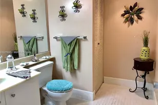 1300 SW 125th Ave, Pembroke Pines, FL 33027 - Photo 25