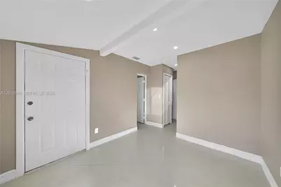 2512 Alcazar Dr, Miramar, FL 33023 - Photo 15