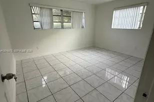 1075 NW 56St, Miami, FL 33127 - Photo 3