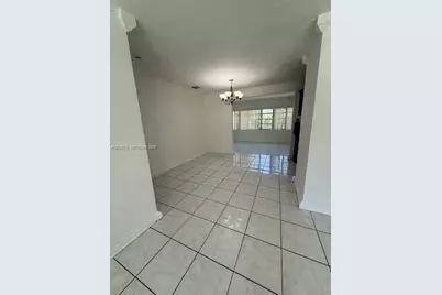1075 NW 56St #1075, Miami, FL 33127 - Photo 9