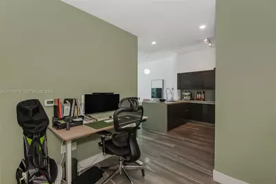 1080 Brickell Ave #2803, Miami, FL 33131 - Photo 17