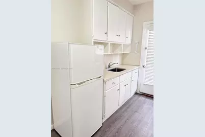 1007 Meridian Ave #9, Miami Beach, FL 33139 - Photo 23