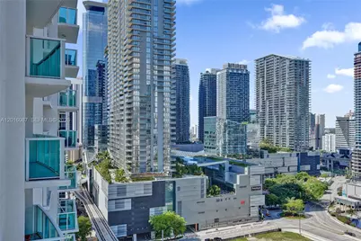 31 SE 5th St #2305, Miami, FL 33131 - Photo 33