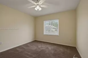 12511 NW 10th St, Sunrise, FL 33323 - Photo 17