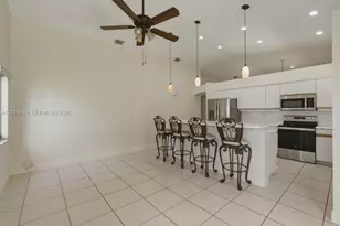 12511 NW 10th St, Sunrise, FL 33323 - Photo 5