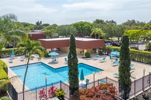 9950 NW 6th Pl, Plantation, FL 33324 - Photo 27